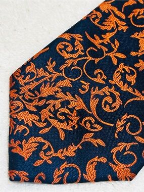 Brand New Stylish Tie By Hisdern
